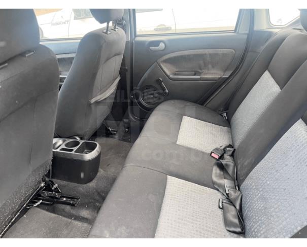 Foto de ITAÚNA/MG FORD/FIESTA SEDAN 1.6 ANO 2011/2012 COR PRATA