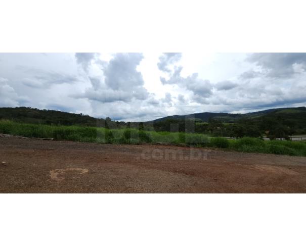 Foto de CARMOPOLIS DE MINAS/MG TERRENO URBANO COM ÁREA DE 3.745,42M2  NO LOTEAMENTO RESIDENCIAL ECOLÓGICO CAMPO DAS VERTENTES