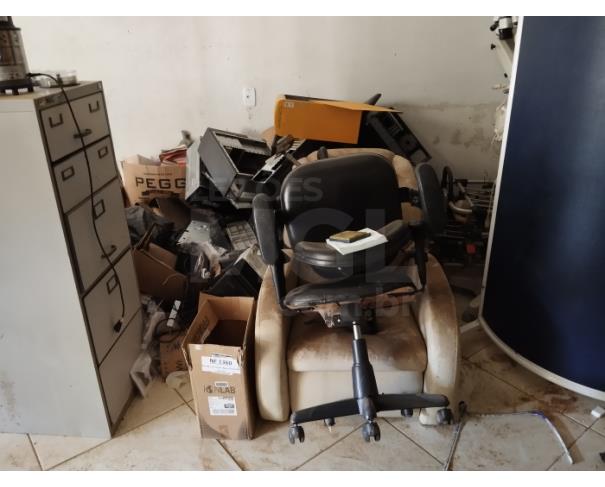 Foto de Águia Branca /ES- Materiais diversos
