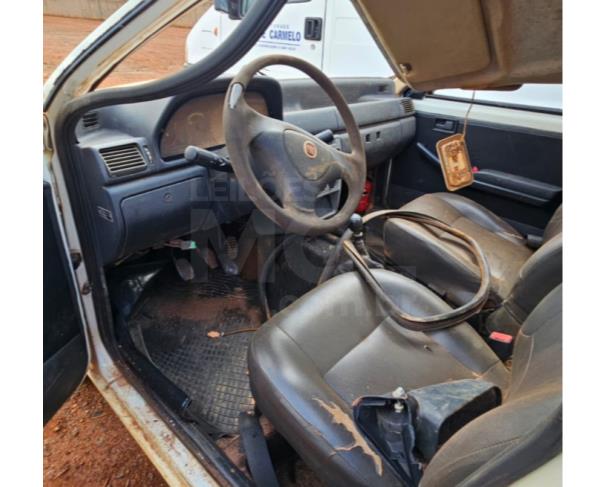 Foto de MONTE CARMELO/MG - CARRO - Fiat Uno Mille Way Economy, 2013/2013