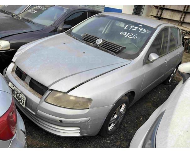 Foto de CAPIVARI/SP - VEÍCULO CONSERVADO - FIAT/STILO - 2004/2005