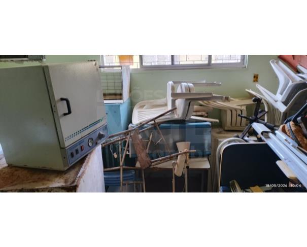 Foto de SENADOR POMPEU/CE - Lote de Geladeiras, Mesas, Ventiladores e entre outros