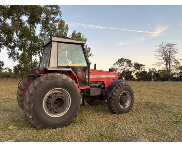 Foto de CARMO DO CAJURU MG - TRATOR MASSEY FERGUSON 680HD ANO 2006