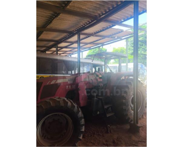 Foto de GUARANTÃ/SP - Trator Massey Ferguson Mod. 4297