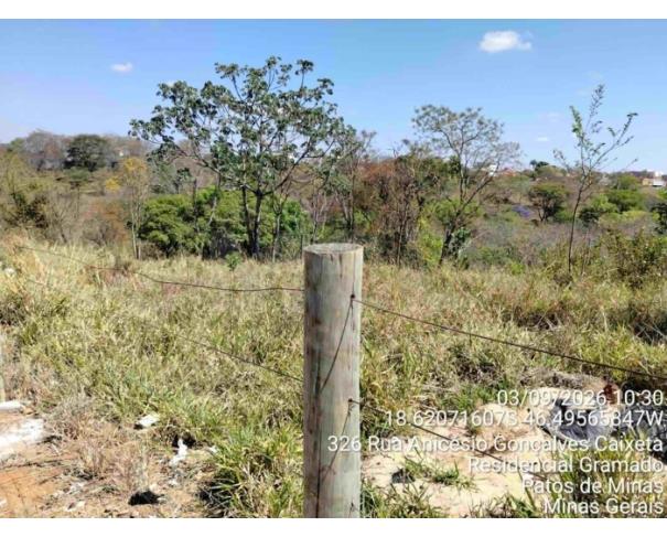 Foto de PATOS DE MINAS/MG - Lote 01 da Quadra 03, destinado a equipamento comunitário, com área de 3.920,39 m², localizado no Bairro Campos Elíseos