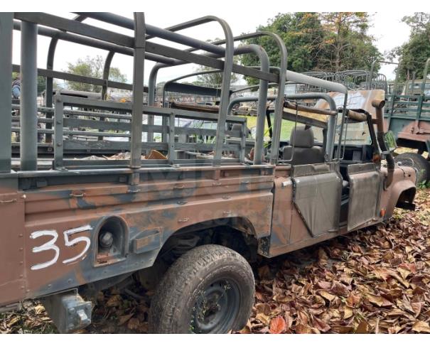 Foto de RIO DE JANEIRO/RJ- VTNE PICAPE EMP GE DEFENDER 130 3/4T 4X4 LAND ROVER 2005