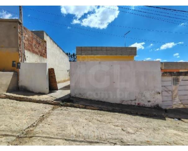 Foto de CHÃ DE ALEGRIA/PE — Casa com 2 quartos (F8444427105588)
