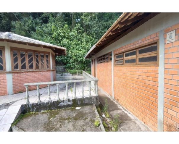 Foto de FLORIANÓPOLIS/SC - Terreno com 13.720,16m² (área construída estimada de 1.872,14m²) no bairro Estreito