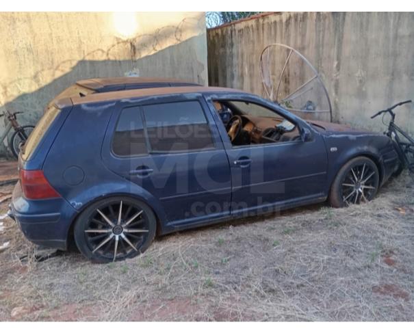 Foto de CACHOEIRA ALTA/GO - (CARRO) - VW Volkswagen  Golf 2.0 - 2000/2000