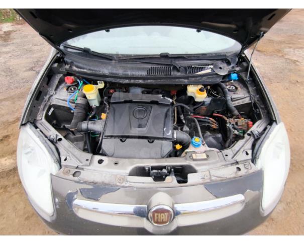 Foto de ITAÚNA/MG- FIAT PALIO ESSENCE 1.6 DL 2012/2013- PA12877