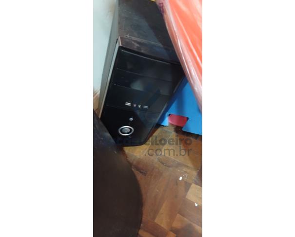 Foto de PORTO AMAZONAS/PR - DVD, CPU, estabilizadores, impressoras, televisor, lava jato, teclados