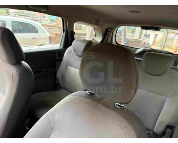 Foto de VIEIRAS/MG - Chevrolet Spin 1.8L MT LTZ, 2016/2016, FLEX, BRANCA 