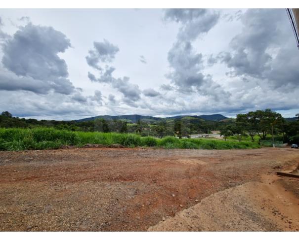 Foto de CARMOPOLIS DE MINAS/MG TERRENO URBANO COM ÁREA DE 3.745,42M2  NO LOTEAMENTO RESIDENCIAL ECOLÓGICO CAMPO DAS VERTENTES