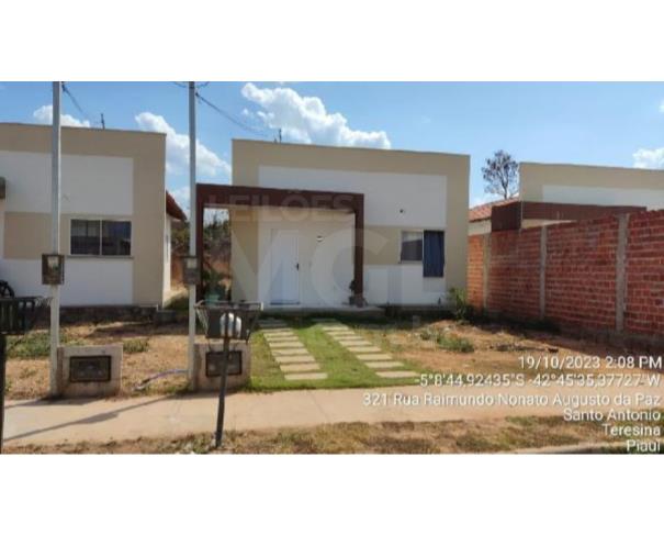 Foto de TERESINA/PI — Casa com 2 quartos e 1 vaga na garagem no bairro São Lourenço