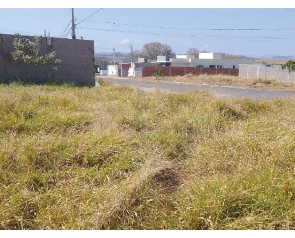 Foto de GUAXUPÉ/MG — Lote com 650,09 m² no Residencial Fazenda Planalto
