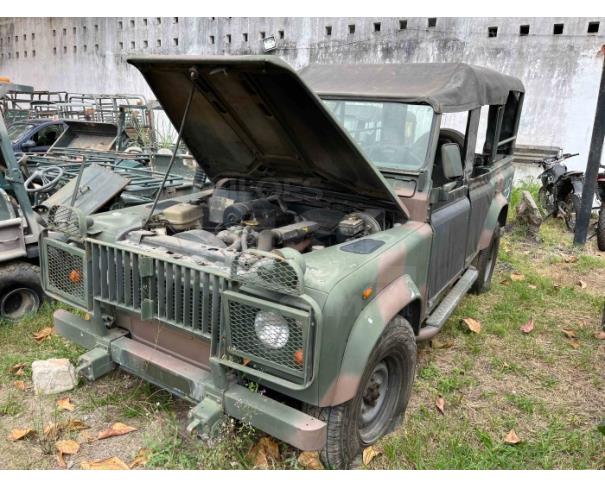 Foto de RIO DE JANEIRO/RJ- VTNE PICAPE EMP GE DEFENDER 110 3/4T 4X4 LAND ROVER 2005