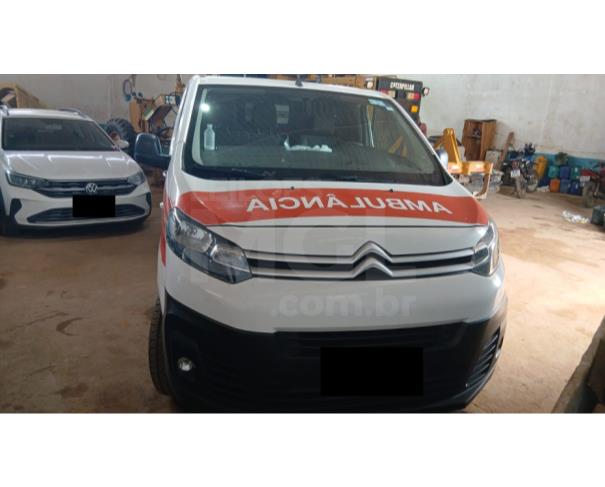 Foto de CHALÉ/MG - Citroen Jumpy Cargo Ambulância