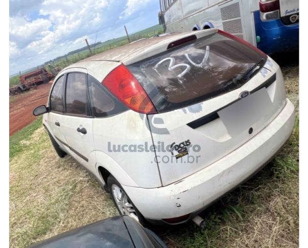 Foto de CORNÉLIO PROCÓPIO/PR - Ford Focus 1.8 L HÁ, 2002/2002, GASOLINA 