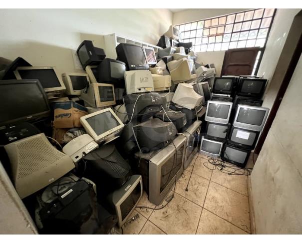 Foto de LAVRAS/MG - MATERIAL DE INFORMÁTICA 