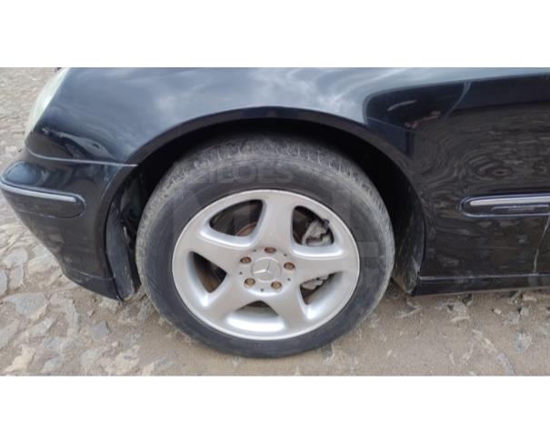 Foto de ITAÚNA/MG - MERCEDES BENZ C-230 K ANO 2004/2004 - PA12469