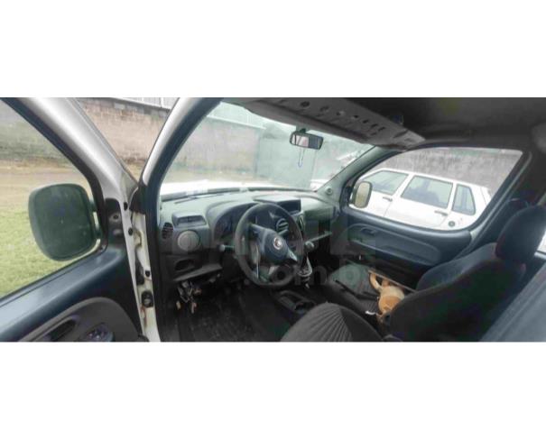 Foto de SANTA RITA DE JACUTINGA/MG - Fiat/ Doblo Essence 7L E, 2017/2017, FLEX 