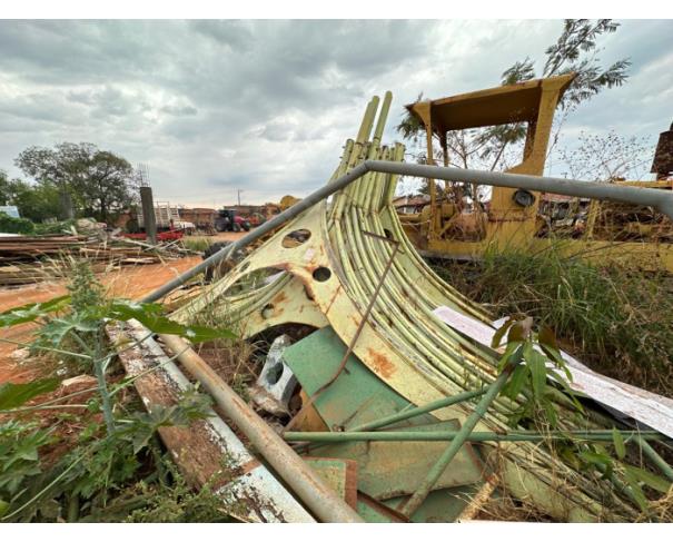 Foto de  SALES/SP - Sucata de Materiais diversos.