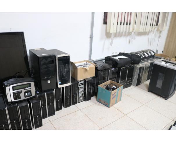 Foto de BRASILIA/DF - Material de Informática e eletrônicos.