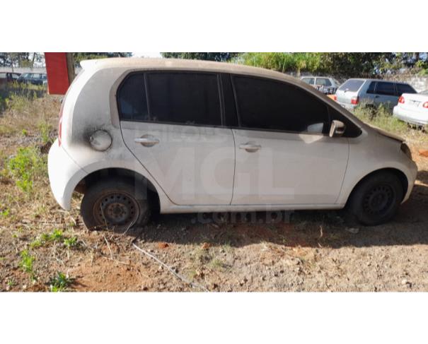 Foto de DIVINÓPOLIS/MG - CIRCULÁVEL - VW UP MOVE MB - 2015/2015