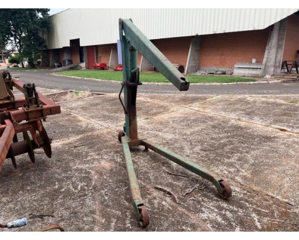 Foto de PONTA GROSSA/PR - SUCATA DE GUINCHO HIDRÁULICO CAPACIDADE DE 1 TONELADA