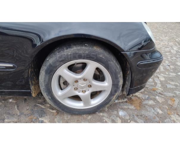 Foto de ITAÚNA/MG - MERCEDES BENZ C-230 K ANO 2004/2004 - PA12469