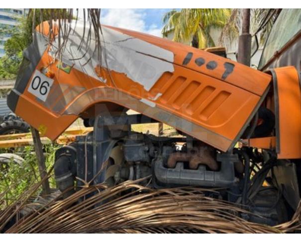 Foto de CAMPO DOS GOYTACAZES/RJ-Trator Agrícola Budny, modelo 1054