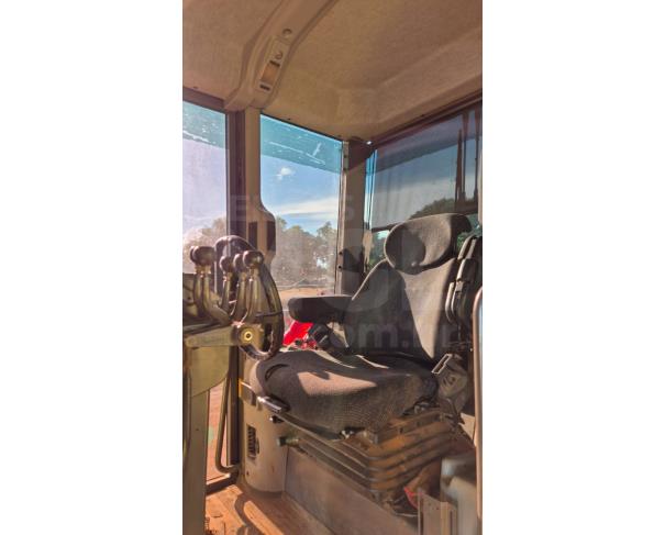 Foto de HIDROLÂNDIA/GO - Motoniveladora marca Volvo, modelo G 940