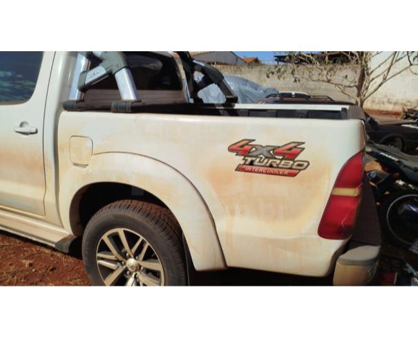 Foto de BOM JESUS DE GOIÁS/GO - TOYOTA HILUX CD4X4 SRV - CIRCULÁVEL - 2011/2011 - SN0000228