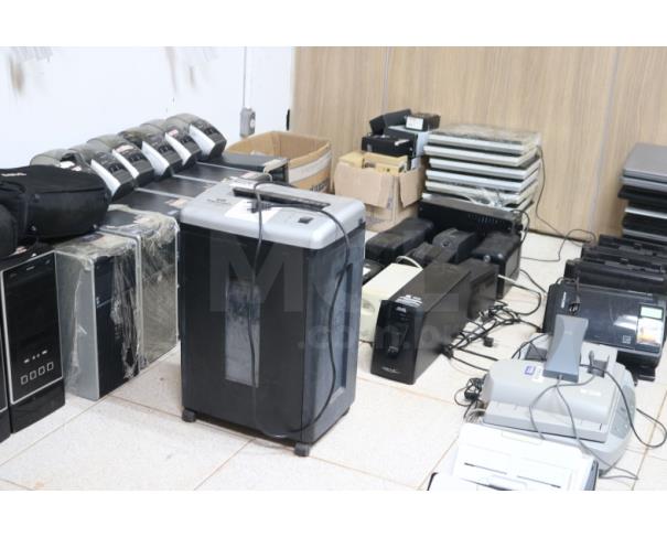 Foto de BRASILIA/DF - Material de Informática e eletrônicos.