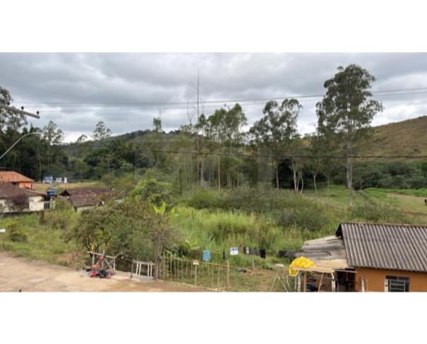 Foto de SANTOS DUMONT/MG - Terreno com 4.845m² no Distrito de Mantiqueira 