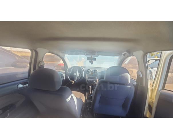Foto de ABADIA/GO - VW VOYAGE 1.0 - CIRCULÁVEL - 2011/2011 - SN0000227