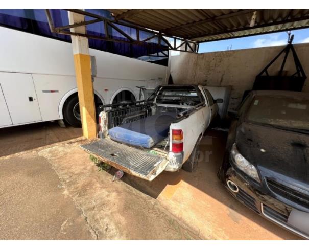 Foto de LAVRAS/MG - FORD COURIER L 1.6 - 2009/2009 -COR : BRANCO