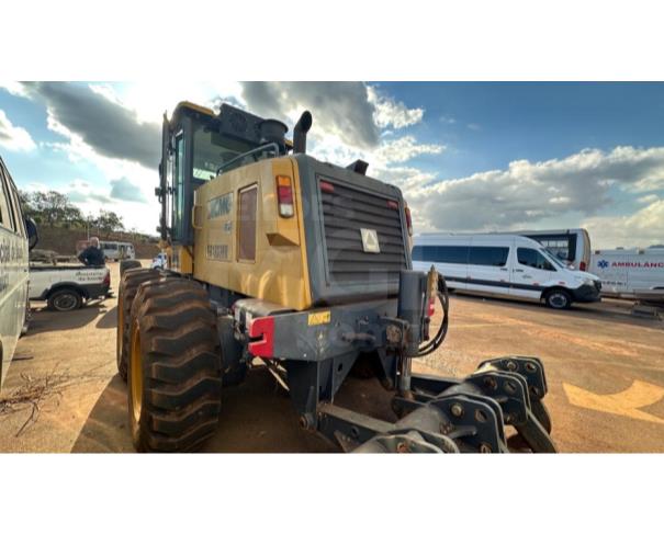 Foto de ITATIAIUÇU/MG- Motoniveladora XCMG GR1803BR