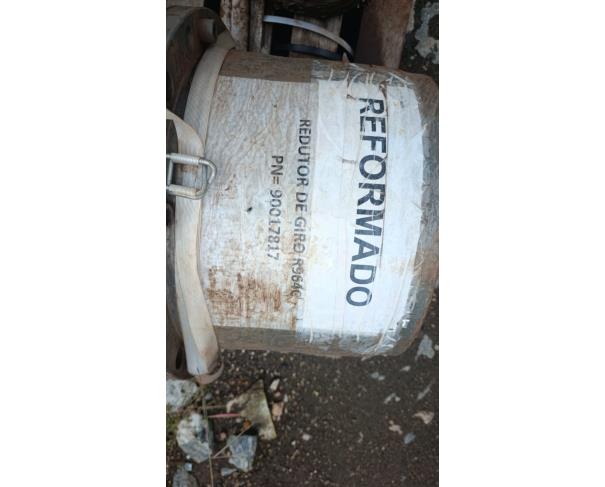 Foto de ITAÚNA MG - REDUTORE DE GIRO  DA LIEBHERR 964  (REFORMADO )