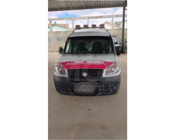 Foto de NOVO ORIENTE DE MINAS/MG- Caminhonete- Ambulanc Fiat Doblo Rontan Amb2- 2015/2016
