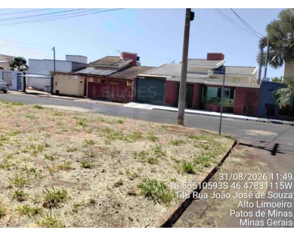 Foto de PATOS DE MINAS/MG - Praça constituída pela Quadra 13, com área de 4.256,00 m², localizada no Bairro Alto Limoeiro