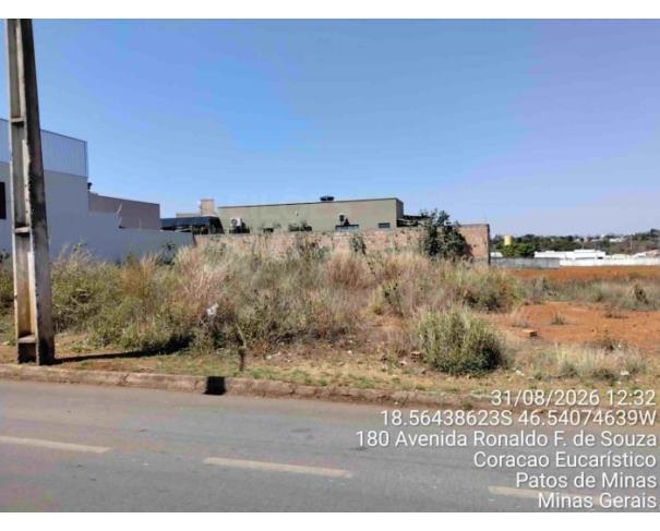Foto de PATOS DE MINAS/MG - Lote B da Quadra 05, destinado a equipamento comunitário, localizado no Bairro Residencial Sorriso