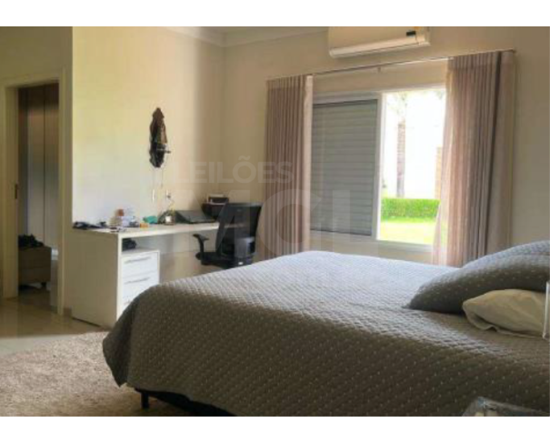Foto de PIACATU/SP — Casa residencial com a área de 420,54m² e seu respectivo lote com 1150,00m²