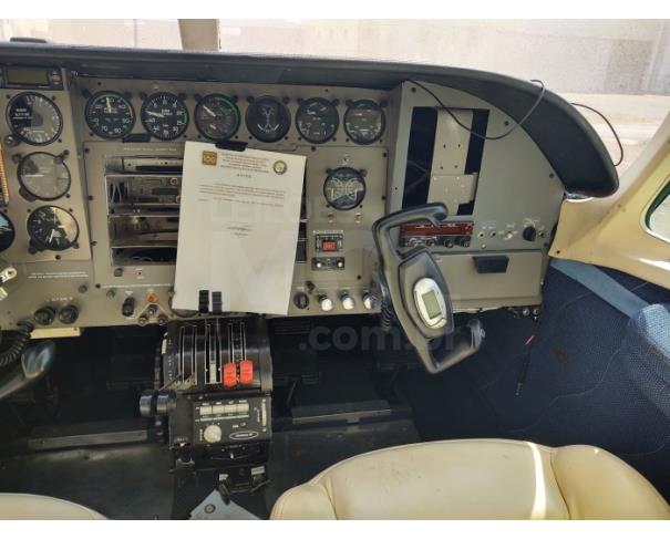 Foto de GOIÂNIA/GO - CESSNA 402B N401NA - 1970/1970 - ALIENAÇÃO ANTECIPADA