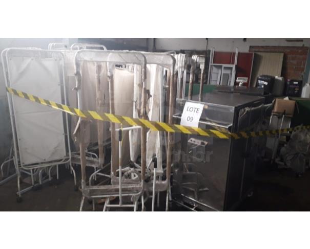Foto de CARAPICUÍBA/SP-Materiais hospitalares diversos