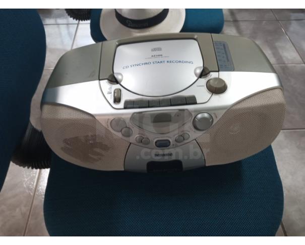 Foto de BRAZÓPOLIS/MG - Lote de bens diversos contendo bens hospitalar, mesa de som, micro-ondas e radio cd.