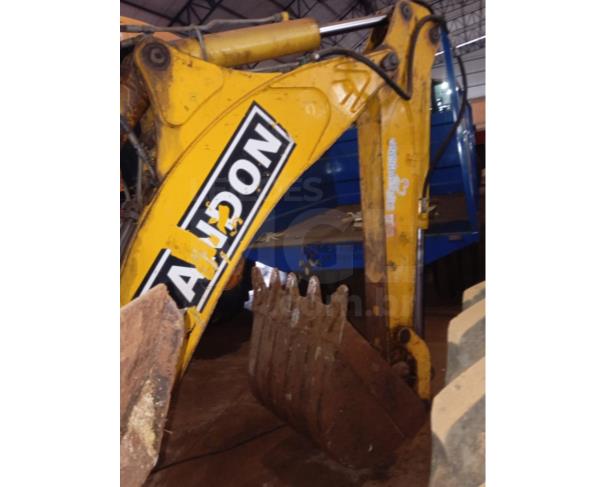 Foto de ENGENHO VELHO/RS - Retroescavadeira, marca Randon, modelo RD406