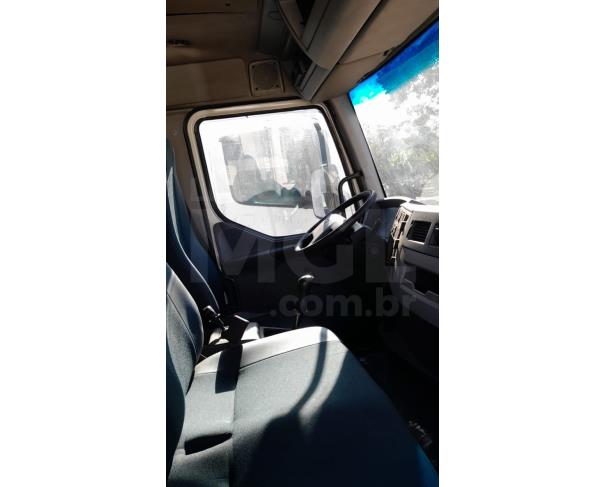 Foto de ITAÚNA MG  VOLVO VM 330 6X4R NO CHASSI - 330CV 7200