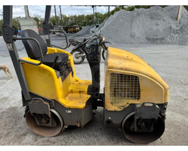 Foto de IBIRITÉ/MG-ROLOS CONJUGADO WACKER RD-12 2010