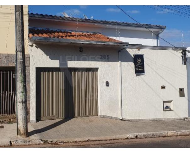 Foto de ALFENAS/MG — Casa com 3 quartos 1 Vaga na Garagem (F1444420868740)